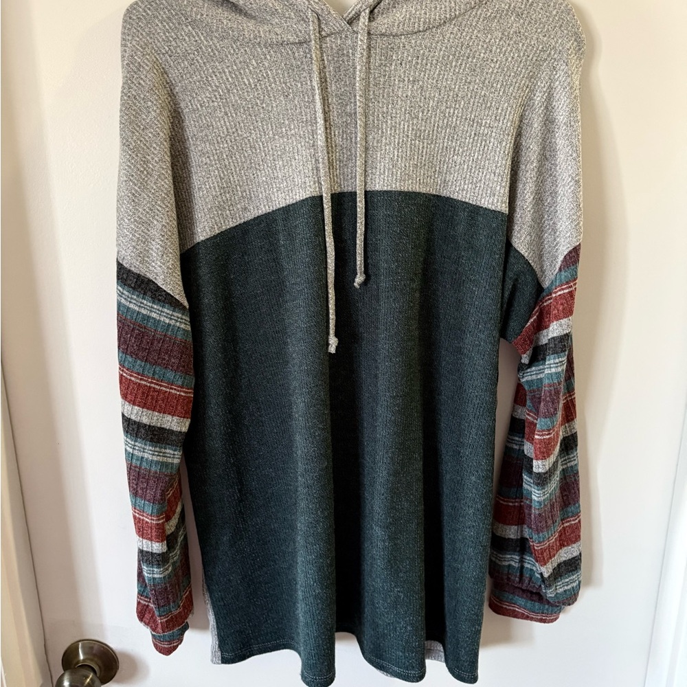 Cure Woman’s Plus Longsleeve Top Gray Green W Striped Sleeves 1X 90’s Y2K
